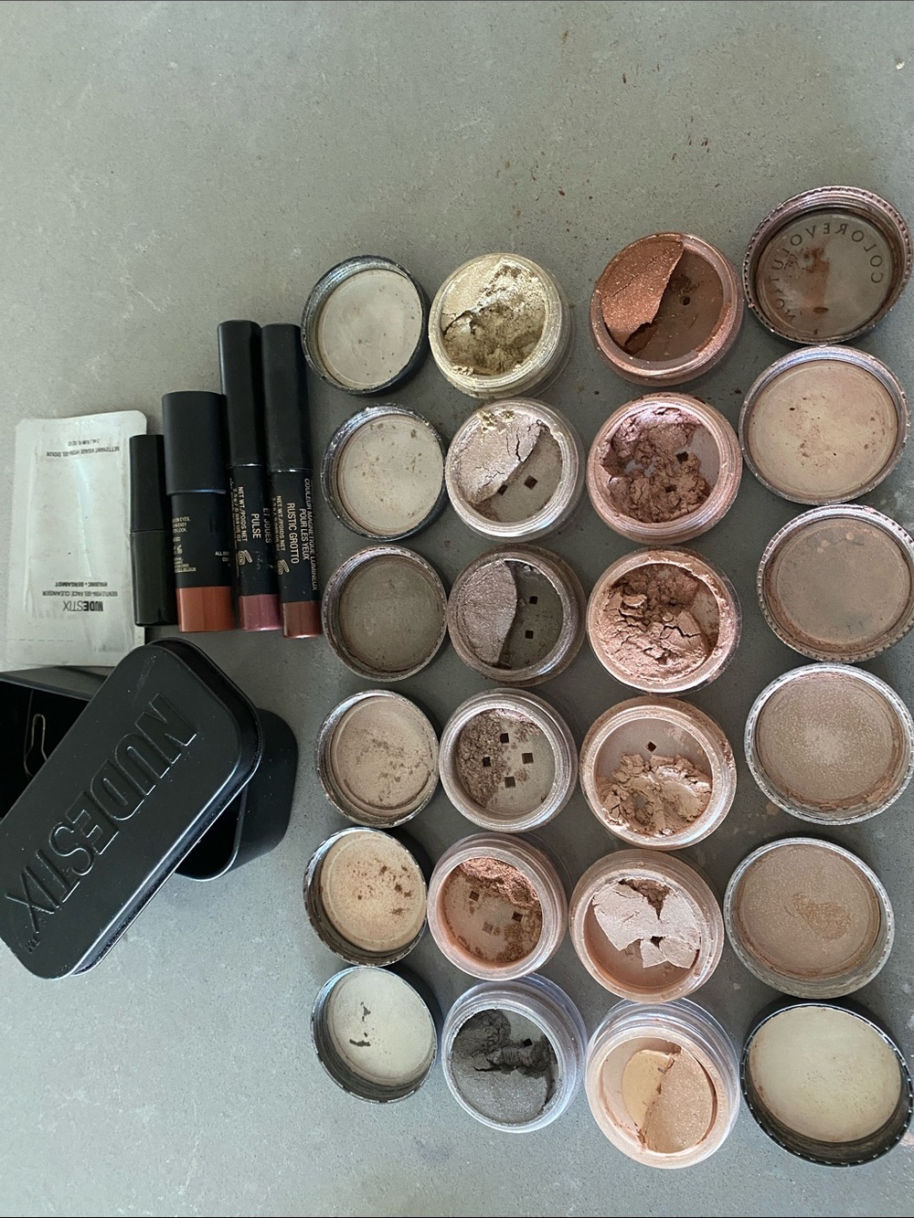 Bare Minerals & Nudestix 13 Piece Bundle Loose Shimmer Eyeshadow Set